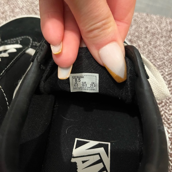 Vans lace up shoes black and white - Picture 5 of 7